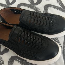 L'Amour des Pieds Karsha Woven Leather Slip On Sneakers. 