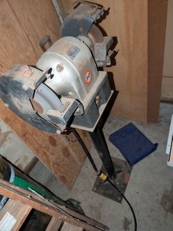 Grinder with stand
