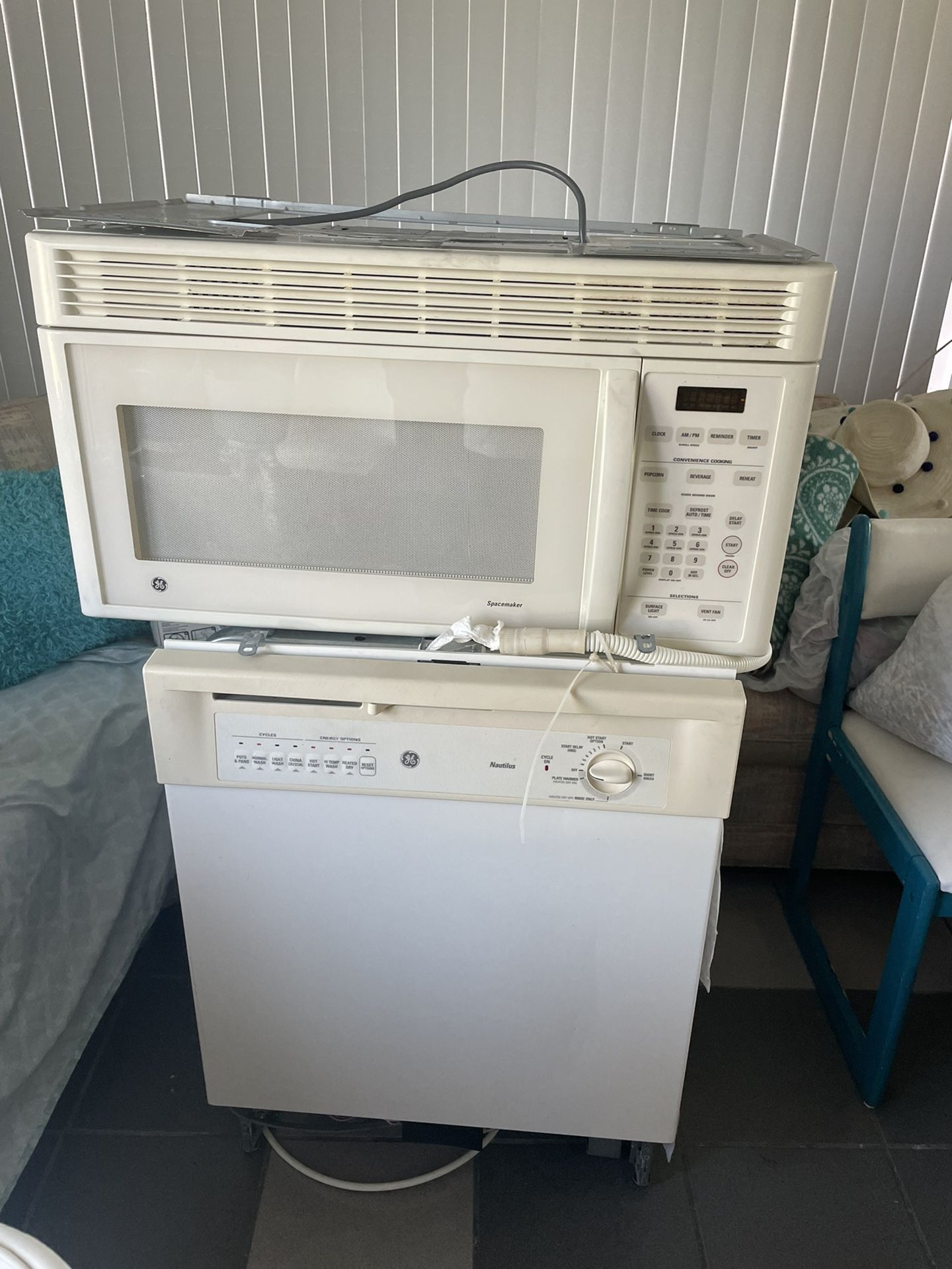 Dishwasher And Microwave