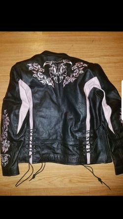 Womens leather motorcycle jacket.pink&black with padding/lining. Size,large.$150.
