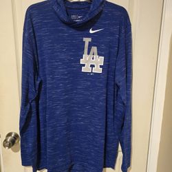 🦋like new !Los Angeles Dodgers Nike blue hooded SIze XLARGE Dri -fit long sleeve shirt( Reseda ca)