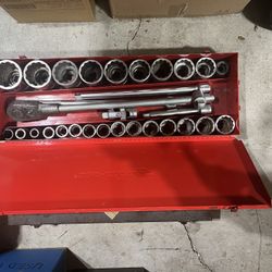 Snap On 32 Pc 3/4 Drive Socket Set