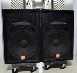 JBL Professional 15” PA DJ Church Speakers