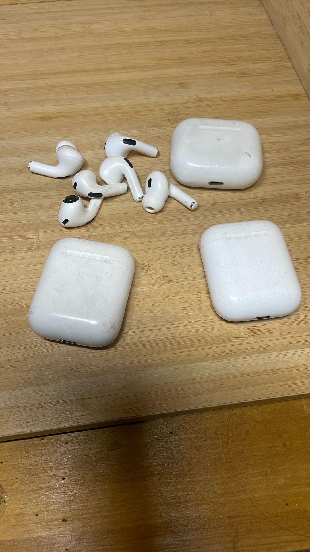 airpods cases and earbud for parts
