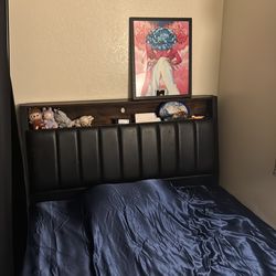 Full-Bed Frame + Mattress