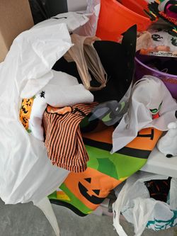 Halloween decor