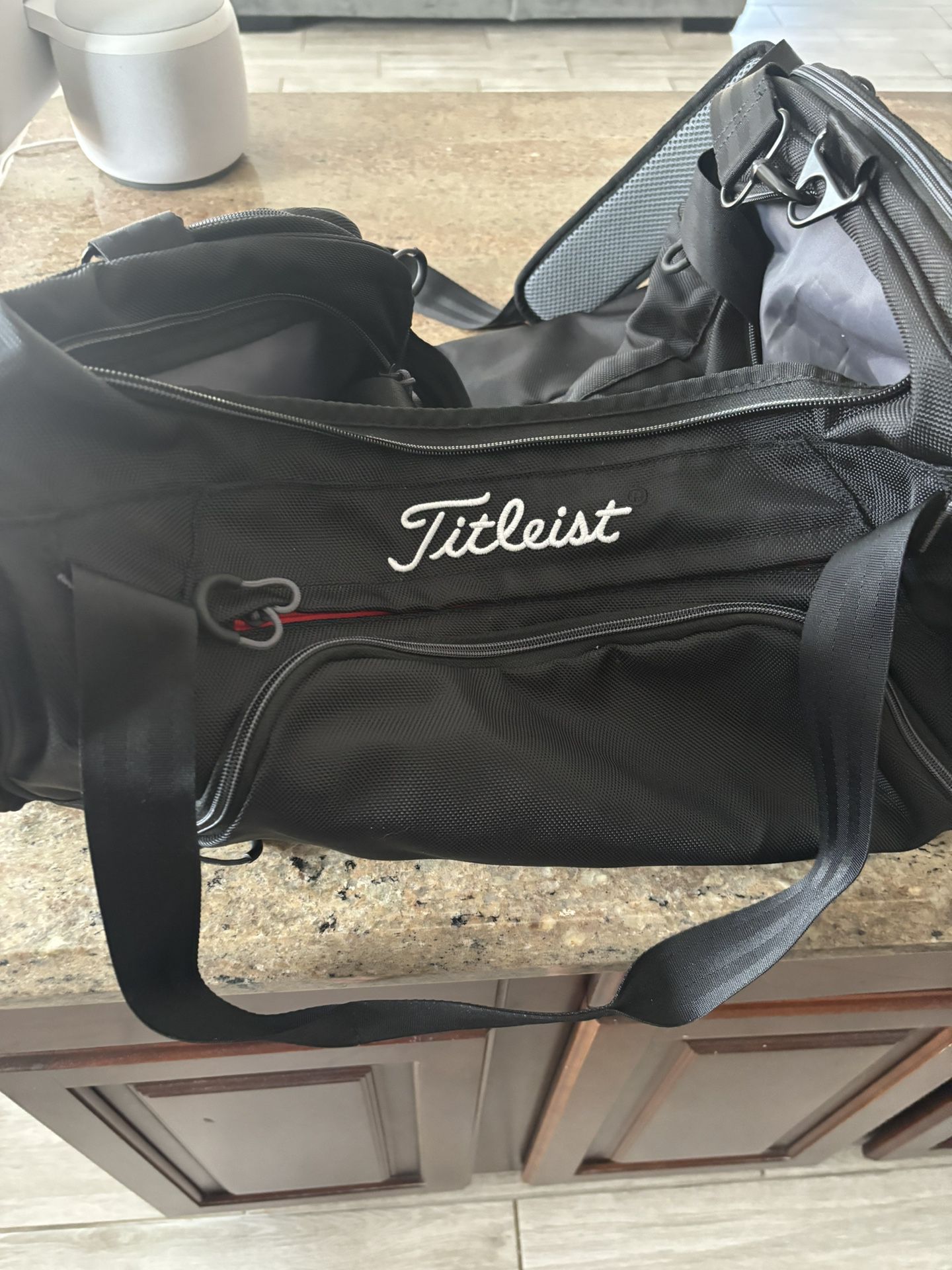 Titliest Players Duffle Bag