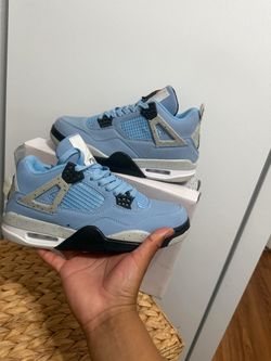 Air Jordan 4 University Blue Sneakers