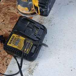 Sander Dewalt 20 V
