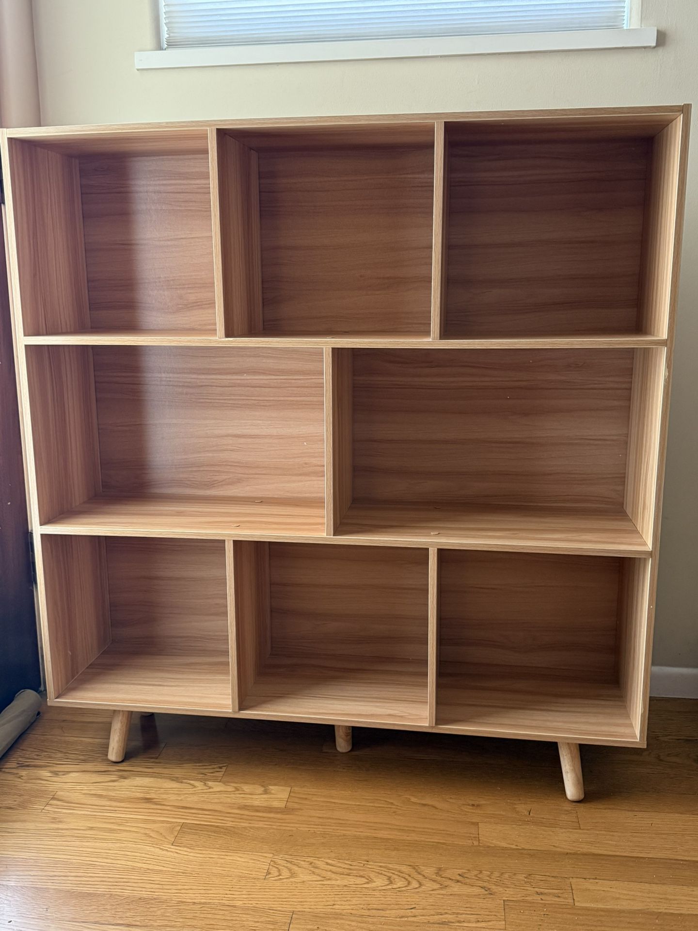 Bookshelf / Toy Storage