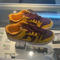 Nike So Dunk