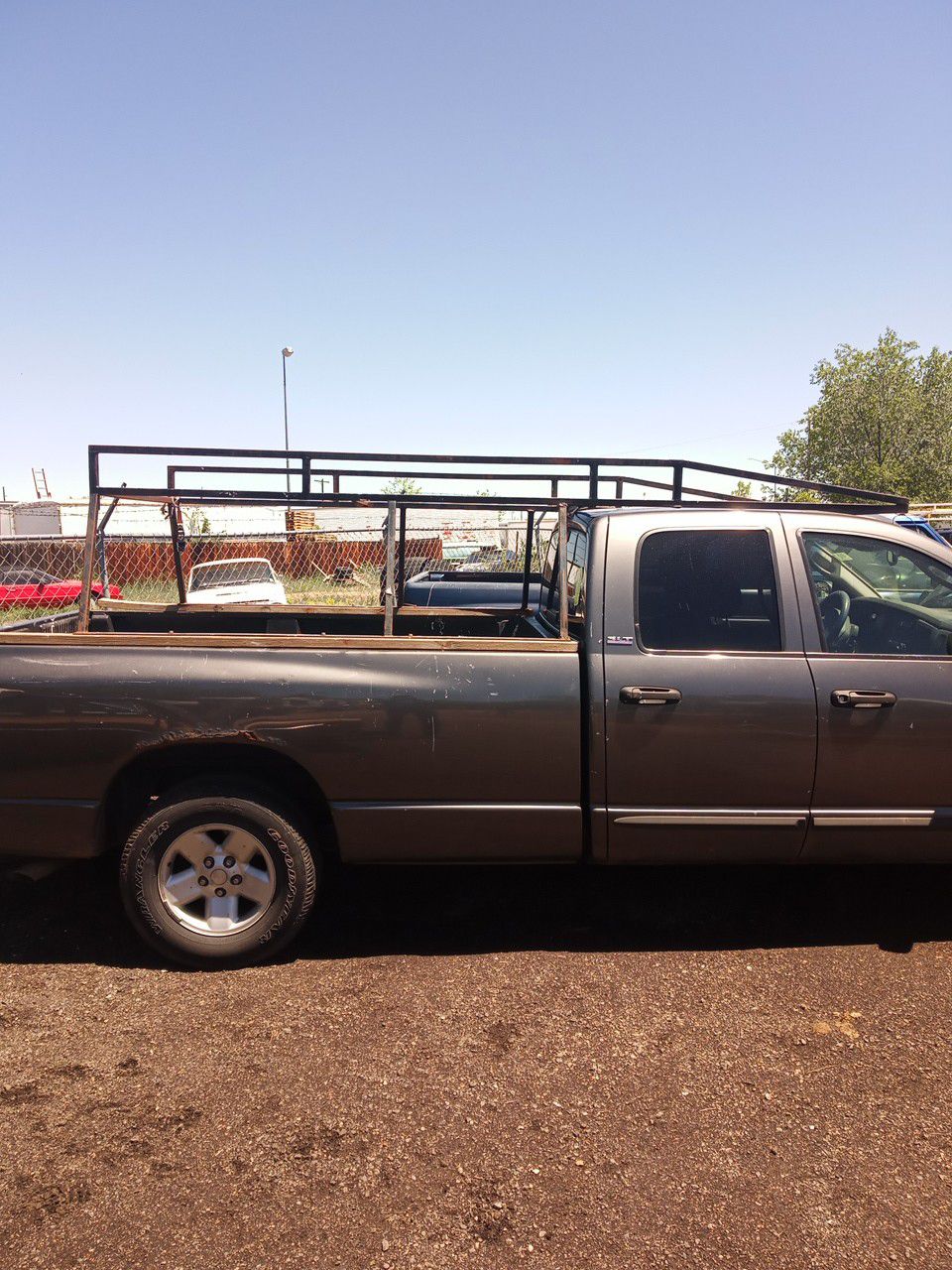 Pickup truck ladder rack