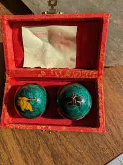 Chinese bouding balls