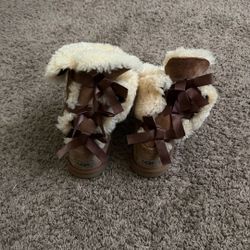 Uggs Size 3 