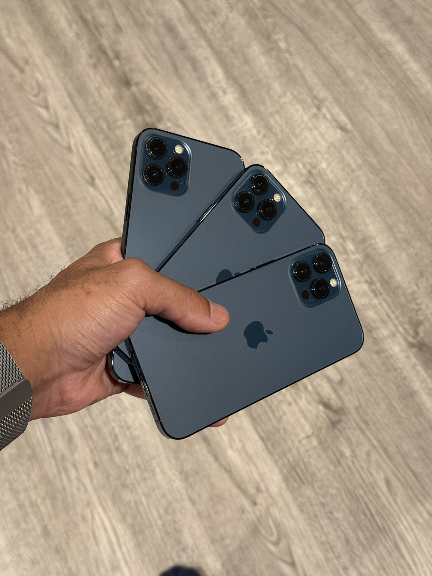 iPhone 12 Pro Max UNLOCKED - 128GB -Blue