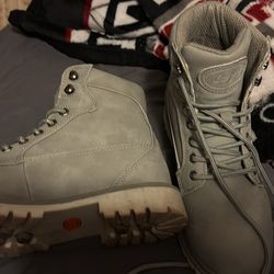 Women Lugz