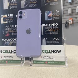 Iphone 11 64gb (UNLOCKED)