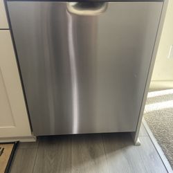 Whirlpool Dishwasher 