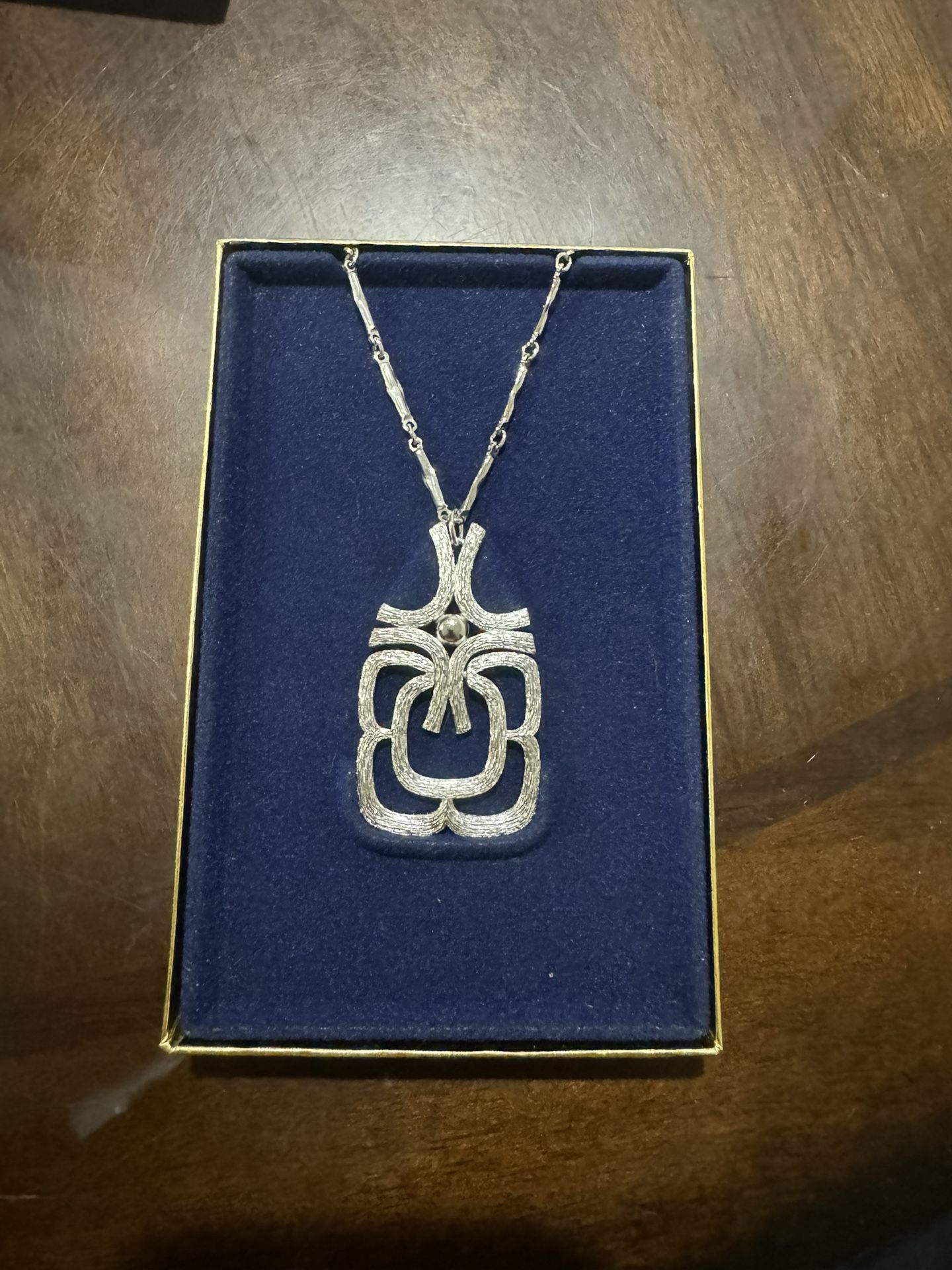 Avon Silver Necklace 