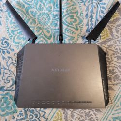 Netgear AC1900 R7000 Router