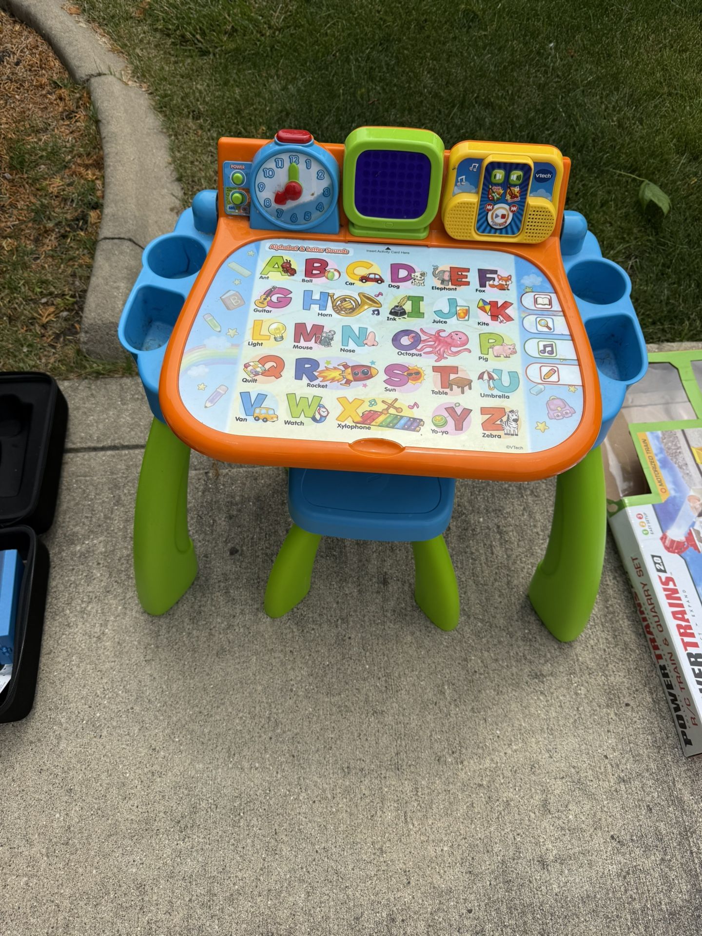 Kids Activity Table