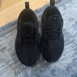 Puma Shoes Size 10 In Kids 