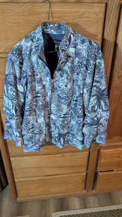 Molly & Maxx Jacket - Size L
