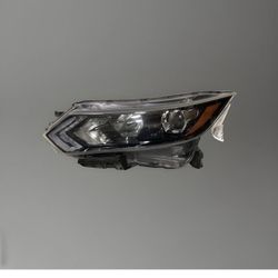 2020 2021 2022 NISSAN ROGUE SPORT LEFT HEADLIGHT OEM USED