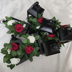 Wedding Decor/Centerpieces! (Red/White/Gold)