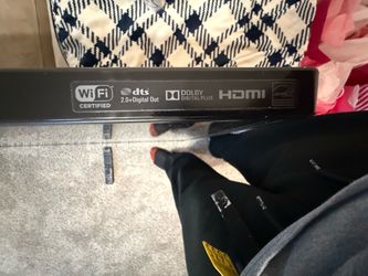 Large Flat Screen TV with Remote