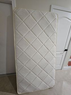 Twin matress.