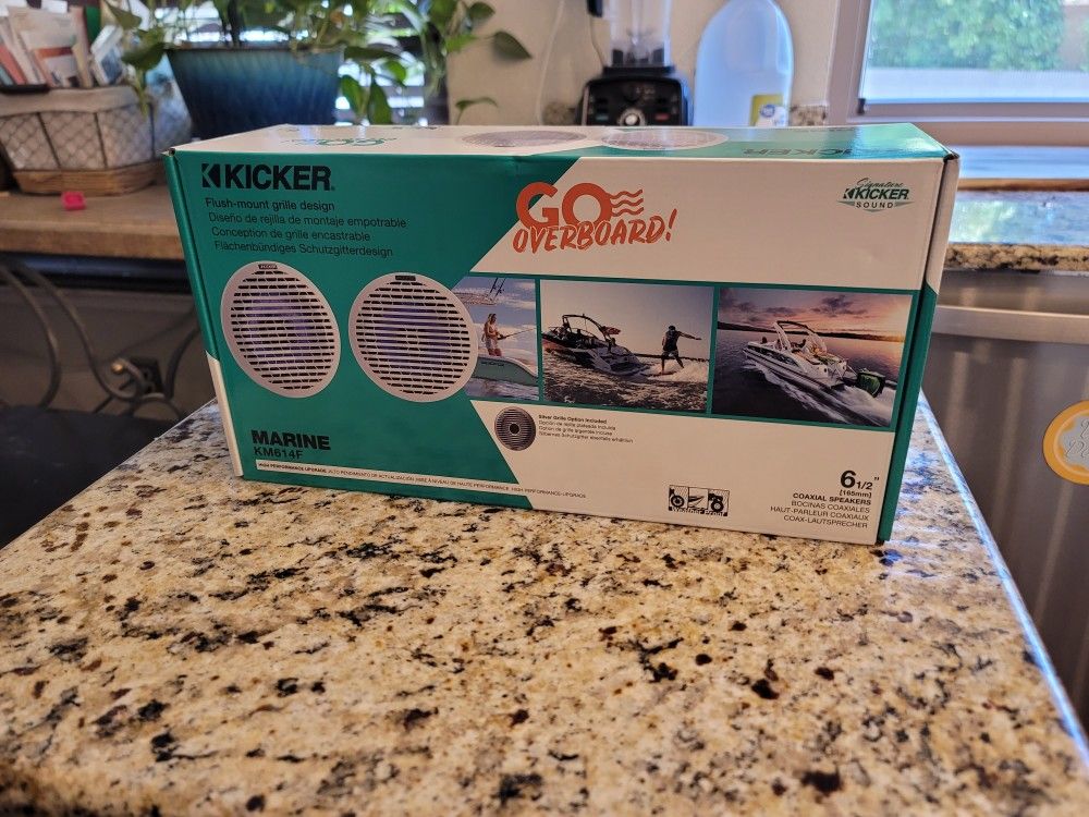 Brand new Kicker Marine 6.5" LED Shallow mount White boat powersport speakers car audio