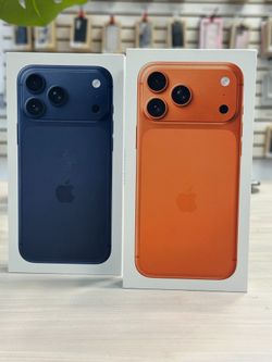 Apple - iPhone 17 Pro 6.3" (Unlocked) (New) / Storage: 1TB / Color: Deep Blue