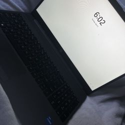 Laptop 