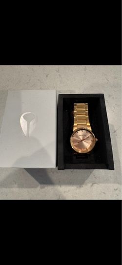 Nixon Watch