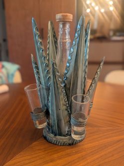 Agave plant metal tequila set
