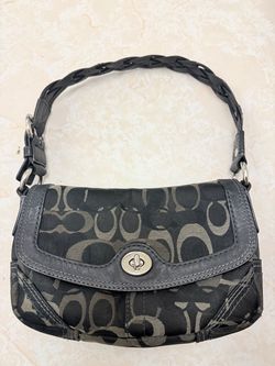Vintage coach shoulder bag in black and gray
