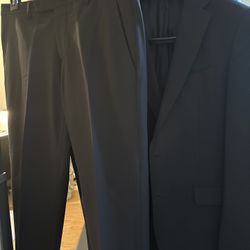 Armani Collezioni Men's Wool Suit Size 46 IT Made in Bulgaria