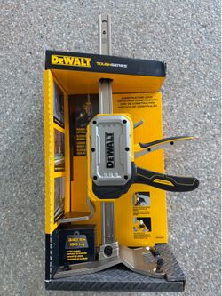DeWalt construction jack