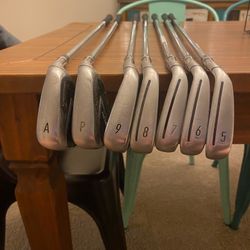 Taylormade Stealth Irons