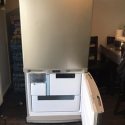 Samsung Refrigerator 