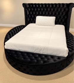 Black Velvet Round Tufted Bed Frame