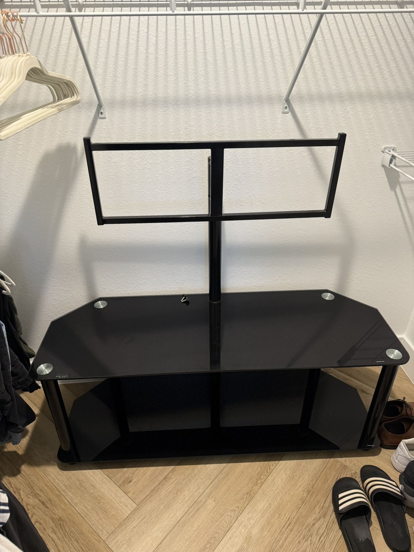 Atak 55 Inch TV TV Stand & Mount