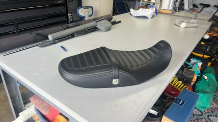 Kawasaki Z900 Custom Seat
