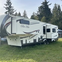 2016 Evergreen Bayhill 340 RK