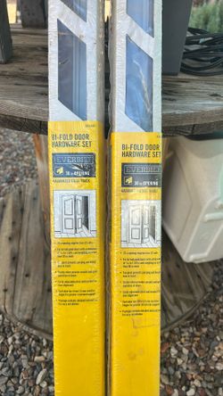 Bi-Fold Door Hardware Set - 824 348
