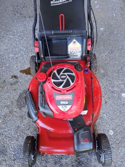 Craftsman self propelled  lawnmower with bag