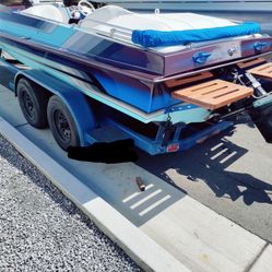 We Do Upholstery Work 