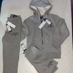 New Boys Size 4-5 Tommy Hilfiger Set