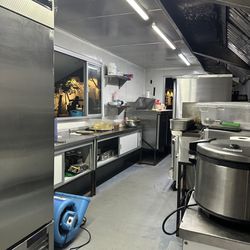 26" Fully Equipped Food Trailer